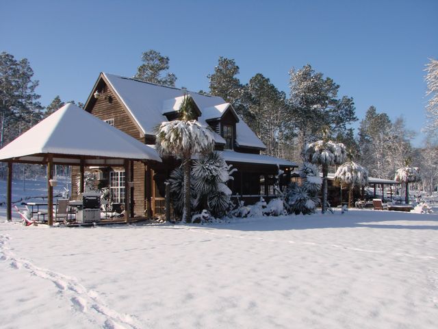 The lodge in the 2010 snow